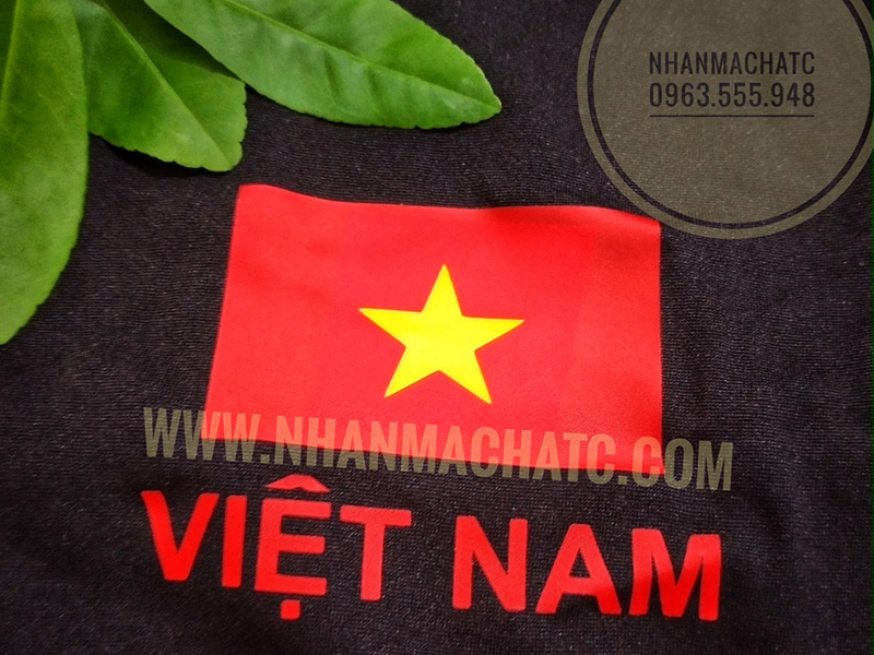 Lá Cờ Việt Nam In Lên Vải Theo Yêu Cầu